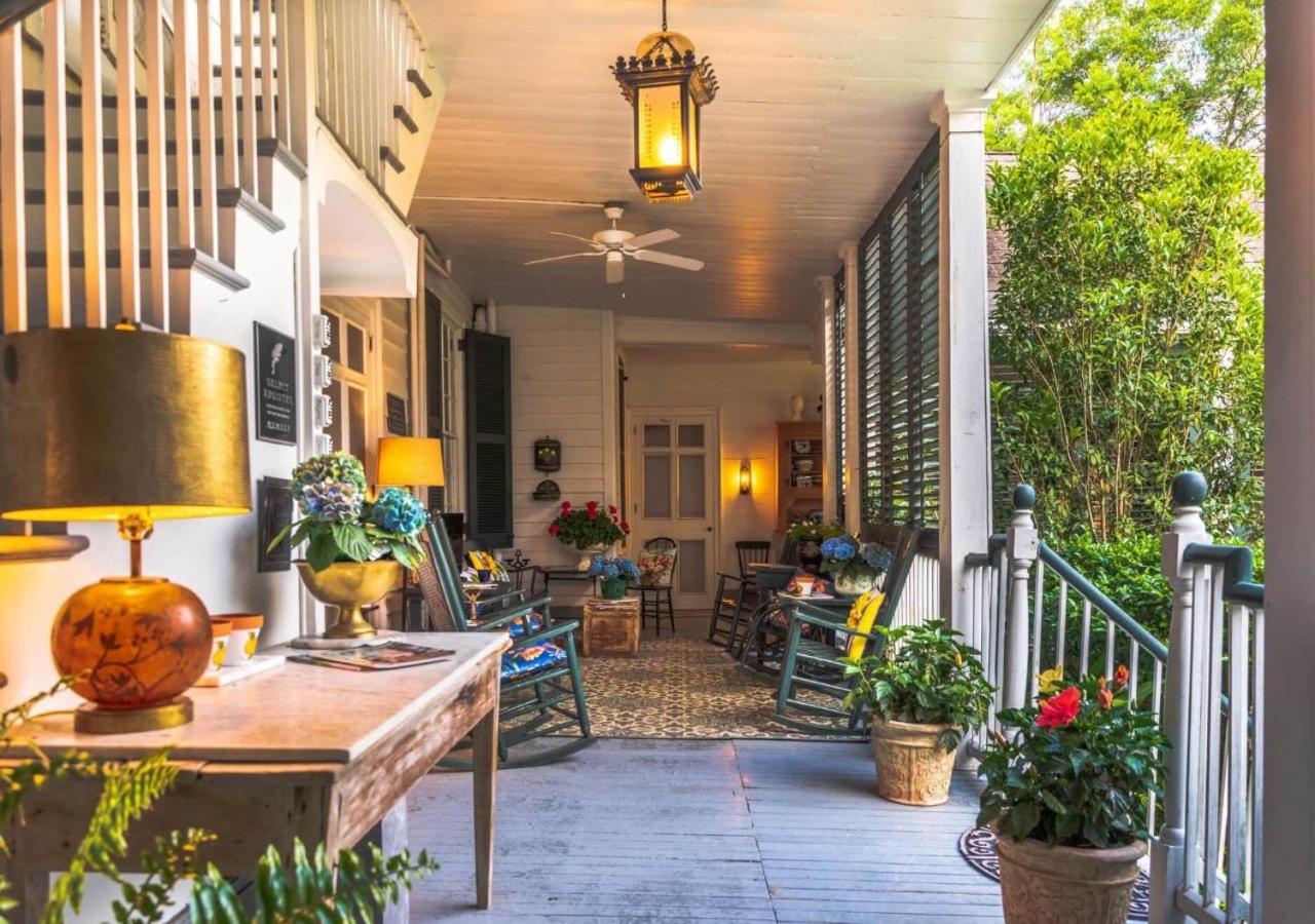 Linden - A Historic Bed And Breakfast Natchez Exterior photo