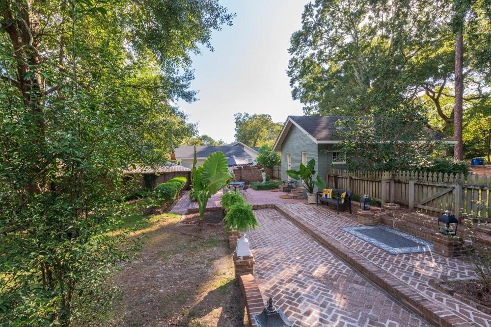 Linden - A Historic Bed And Breakfast Natchez Exterior photo